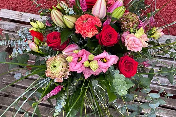 Strauß in Rot und Pink